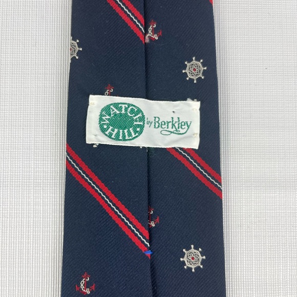 VINTAGE Watch Hill By Berkley Neck Tie Mens Necktie NAUTICAL Red/White/Blue 3x58 - Picture 4 of 8